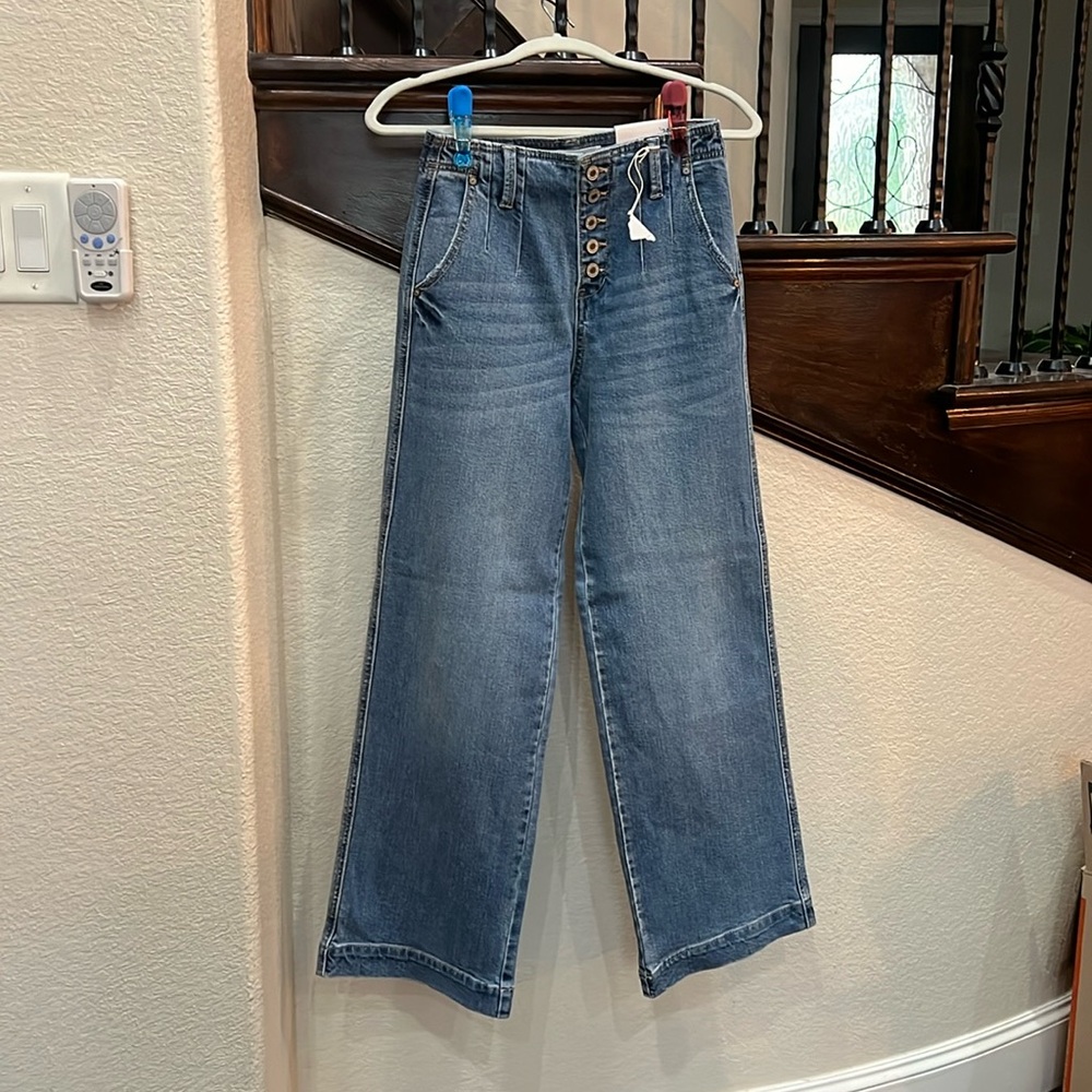 KanCan High Rise Flare Jeans size 1